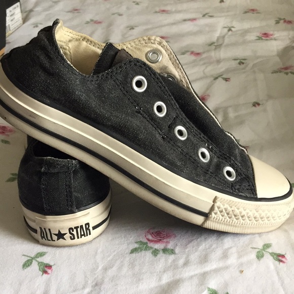 Converse - Picture 6 of 7